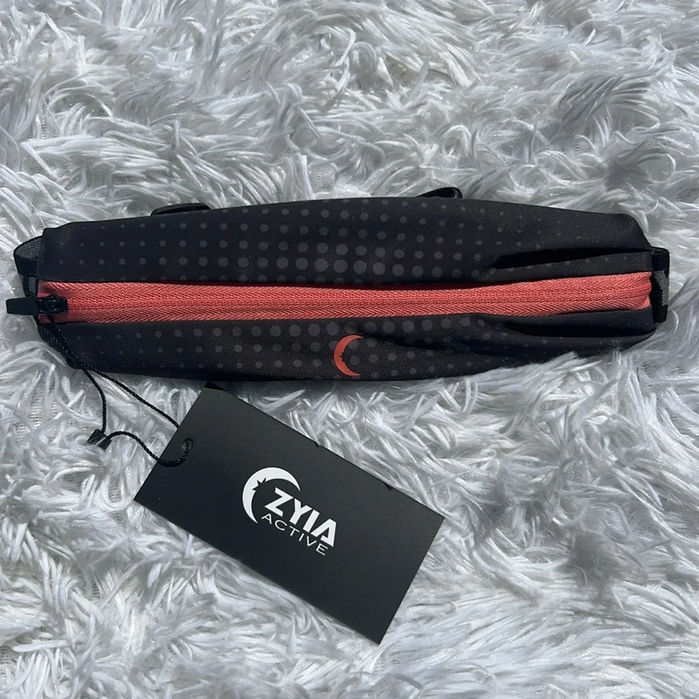 ZYIA Active Strobe Black Sprint and Neon Coral Pink Running Belt NEW